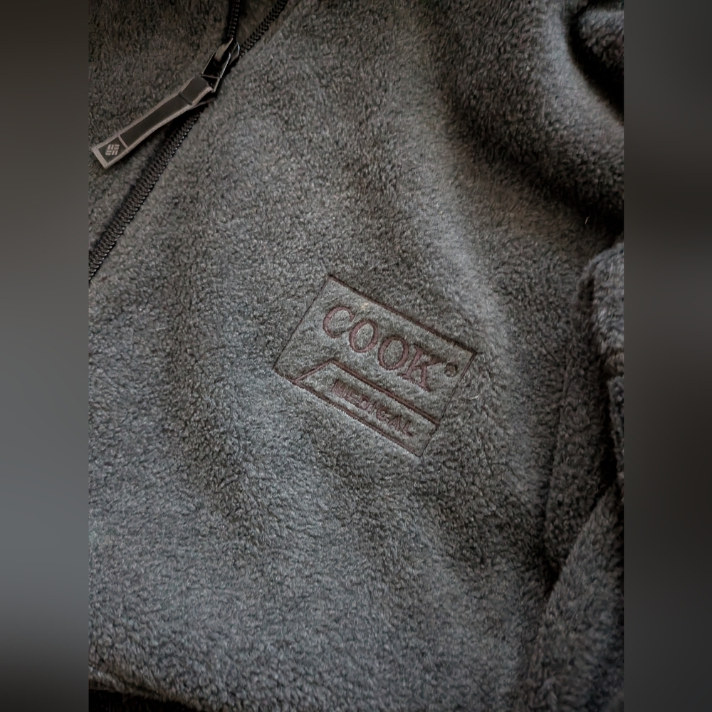 Men's Columbia Charcoal Gray 1/4 Zip Fleece Pullover - Picture 2 of 7